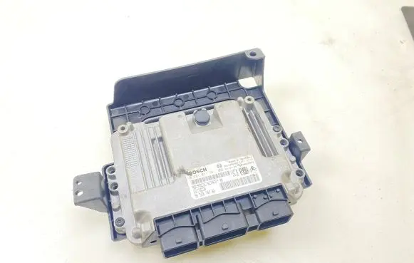 Citroen C5 Engine control unit/module 9656974780 9653958980 0281011561