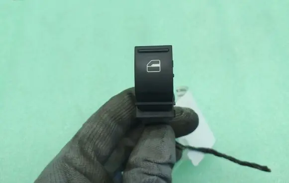 Seat Ibiza IV (6J,6P) Electric window control switch 7L6959855B