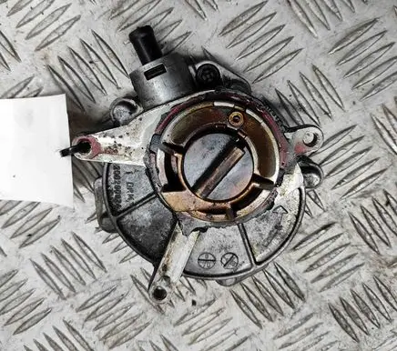 Audi A6 S6 C6 4F Vacuum pump 06E145100D