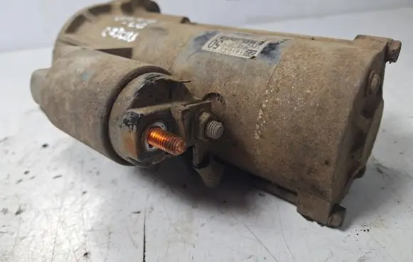 Mitsubishi Pajero Starter motor M008T75074