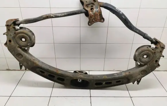Mercedes-Benz B W245 Rear axle beam 