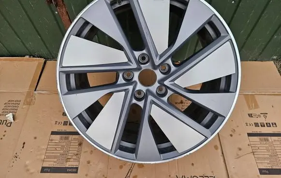 Audi E-tron GT R21 alloy rim 4J3601025AA