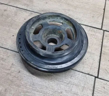 Mercedes-Benz C W203 Crankshaft pulley