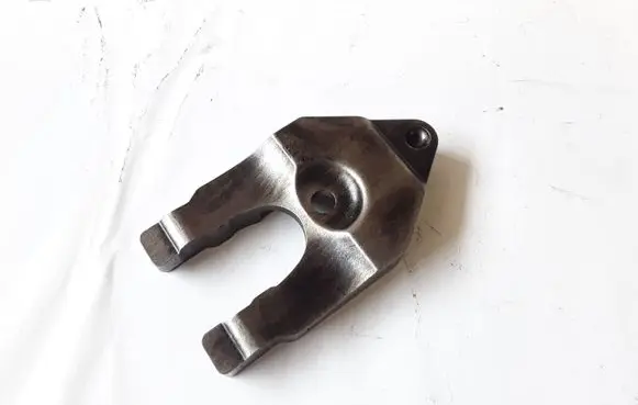 Nissan X-Trail T30 Fuel Injector clamp holder NOCODE