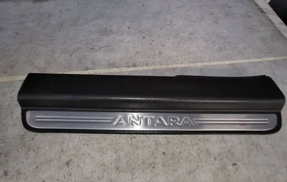 Opel Antara Front sill trim cover 20832149