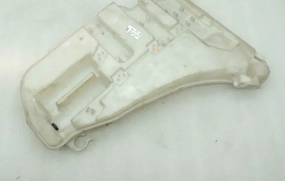 BMW 5 F10 F11 Windshield washer fluid reservoir/tank 61667269668 7269668