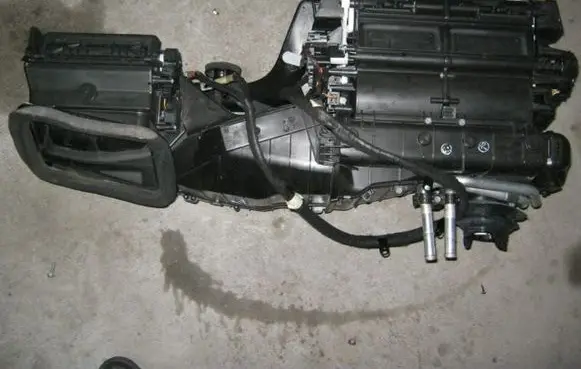 Interior heater climate box assembly
