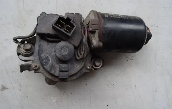 Toyota Corolla E110 Wiper motor 8511012652 1591006073