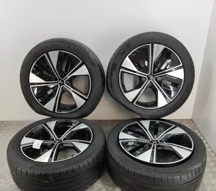 Polestar 2 R20 alloy rim 80012653