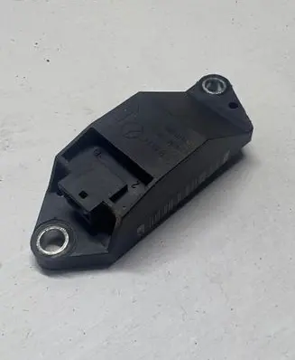 Mercedes-Benz E W211 Airbag deployment crash/impact sensor A0018209326 25571179A4