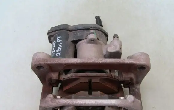 Mazda CX-60 Rear brake caliper 7V841B A007Y241