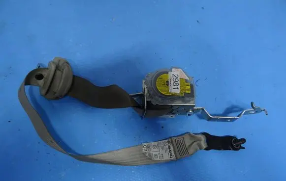 Subaru Legacy Front seatbelt 7Q7050P
