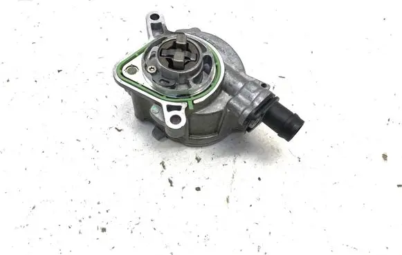 Mercedes-Benz A W177 Vacuum pump A2820909800 146500428R