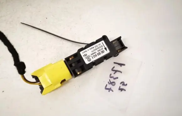Porsche Cayenne (9PA) Airbag deployment crash/impact sensor 4b0959643e