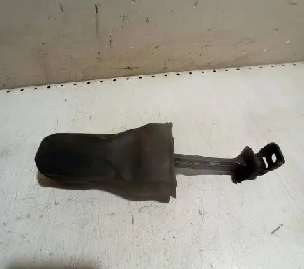 Front door check strap stopper