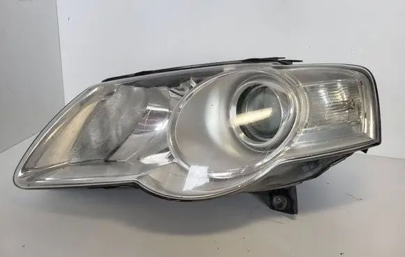 Volkswagen PASSAT B6 Headlight/headlamp 89316411