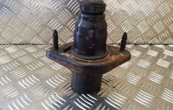 Honda CR-V Rear coil spring rubber mount 