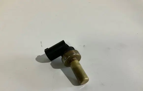 Coolant temperature sensor