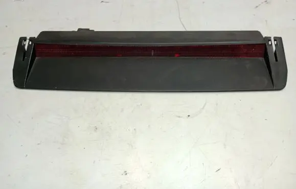 Volkswagen Jetta V Third/center stoplight 1K5945097