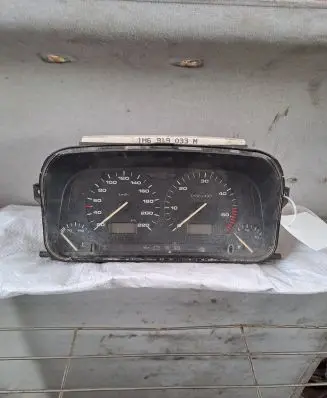 Volkswagen Golf III Speedometer (instrument cluster) 1H6919033M