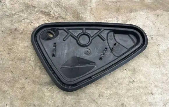 Other rear door trim element
