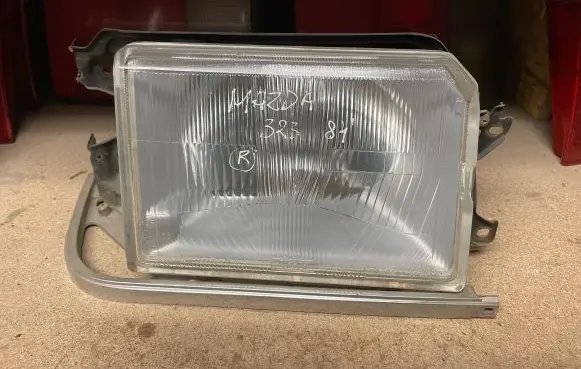 Mazda 323 Headlight/headlamp 10041790 10041790R