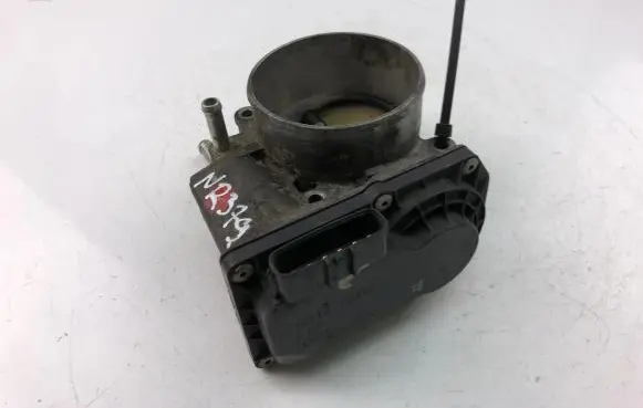 Nissan Titan Throttle valve 161197S000