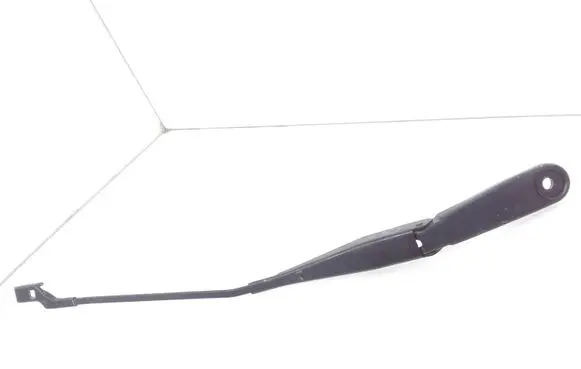 Front wiper blade arm