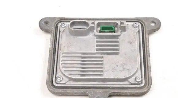Ford Focus Xenon control unit/module OSRAM