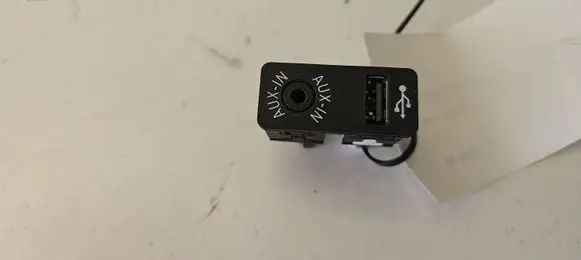 BMW 4 F36 Gran coupe USB socket connector 9229246