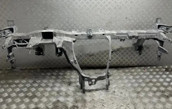 Jeep Renegade Dashboard cross member/frame bar 