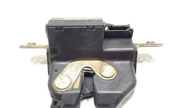 Fiat Grande Punto Tailgate exterior lock 