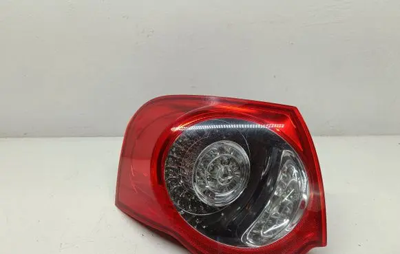 Volkswagen PASSAT B6 Rear/tail lights 11b868