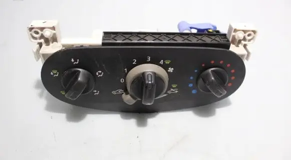 Dacia Sandero Climate control unit T1001640A