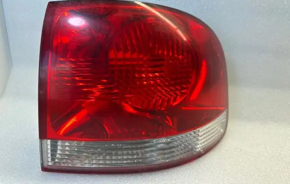 Volkswagen Touareg I Rear/tail lights 7L6945096K
