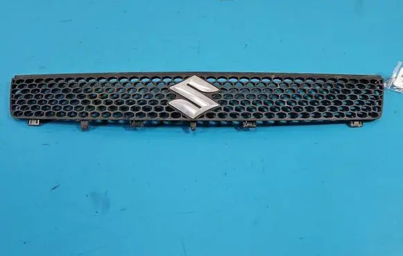 Suzuki Swift I Front bumper upper radiator grill 7174163J00 IMPRK1551448