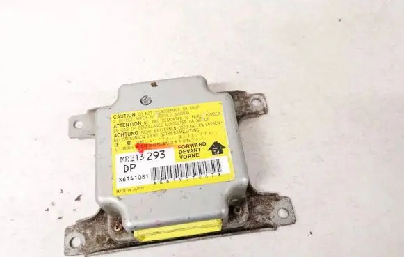 Mitsubishi Galant Airbag control unit/module mr213293 x6t41081