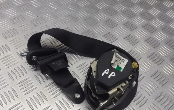 Ford Mondeo MK IV Front seatbelt 6G9N61294