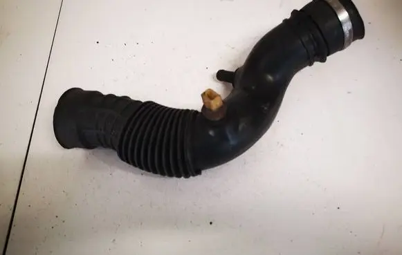Renault Megane I Air intake hose/pipe 7700273946 7700866642