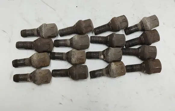 Nissan Micra Nuts/bolts 40222BC40A 4025400QAB