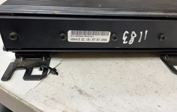 Citroen C5 Sound amplifier 9653383680 6415GR067533761 HS6415