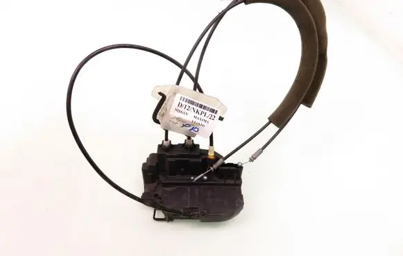 Nissan Maxima A34 Front door lock 