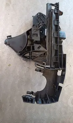 Volvo V50 Front door lock 30753664