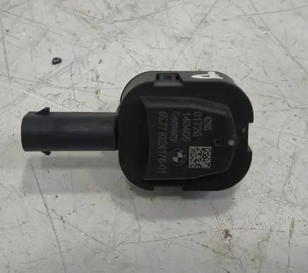 BMW 5 F10 F11 Airbag deployment crash/impact sensor 9224178