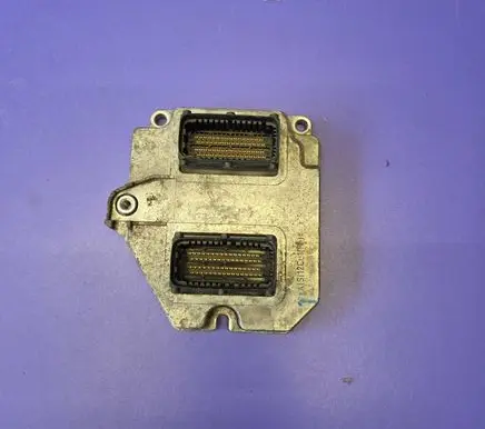 Opel Zafira A Engine control unit/module ECU 55555600 S0500503 5WK9393