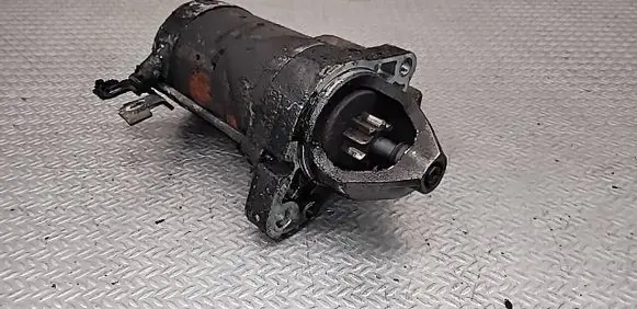 Audi A8 S8 D3 4E Starter motor 057911023E