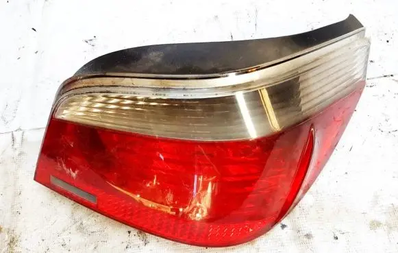 BMW 5 E60 E61 Rear/tail lights 6910768 2VP008679