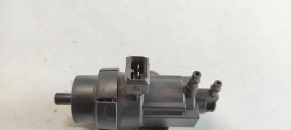 Nissan Primera Turbo solenoid valve 98AB9E882 AA1K16A