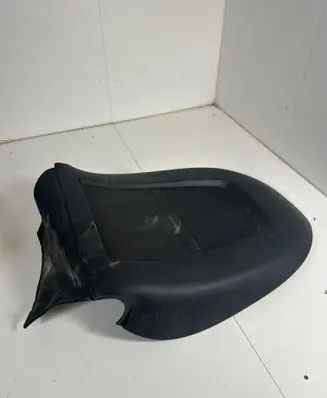 Tesla Model Y Seat trim 92400A 4942904AA 110490000