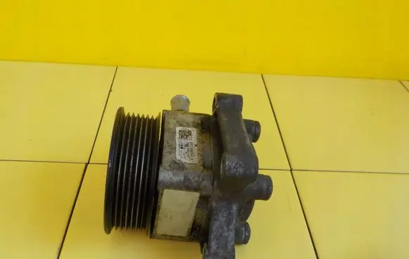 Fiat Ducato Power steering pump 5801836047